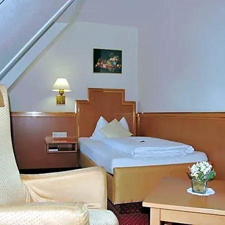 Hotel-gasthof Maisberger Neufahrn bei Freising