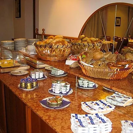Hotel-gasthof Maisberger Neufahrn bei Freising
